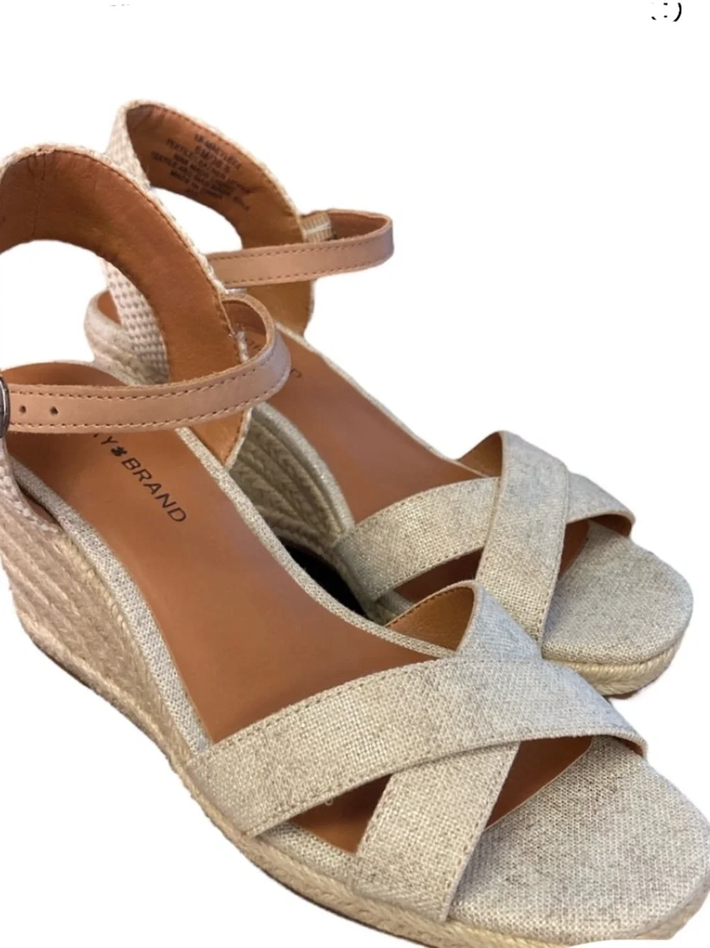 Lucky brand LK-MAEYLEE natural platinum metallic linen wedge heel size 8.5 M
